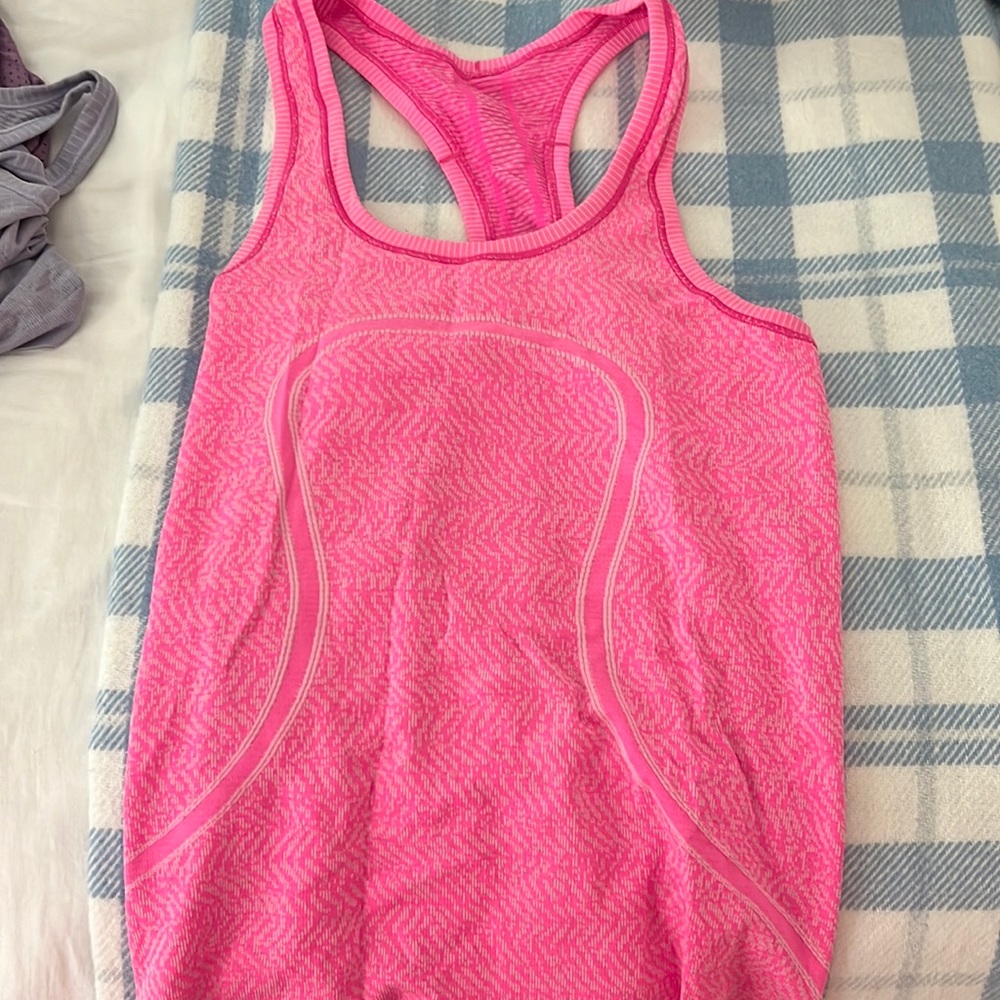 Swiftly Tech Racerback Tank Top 2.0 PINK